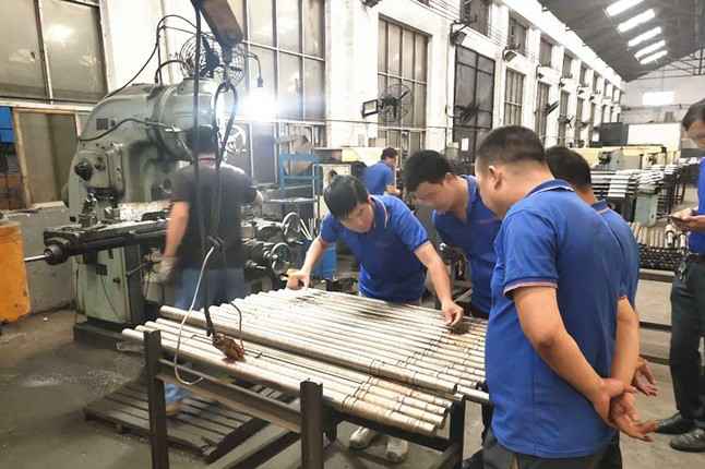 开云官方端网站登录入口-开云online(中国)每周对各个工序进行质量监督检验的现场。